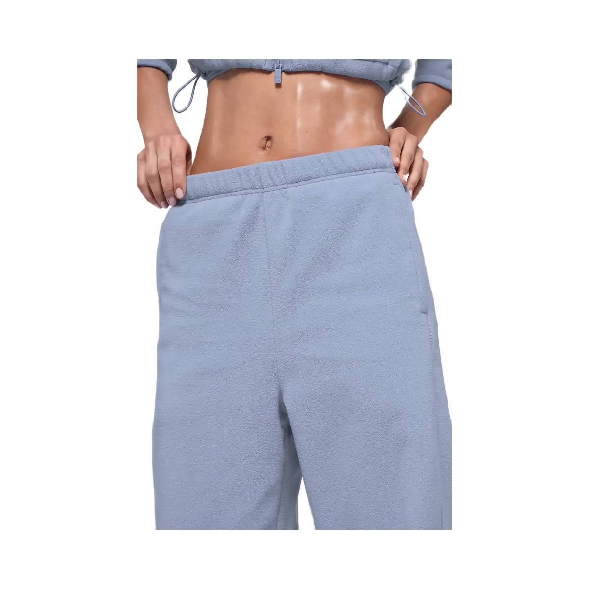 Alo Women's Polar Fleece High-Waist Retreat Jogger - Winter Frost - HypeFly India View 4