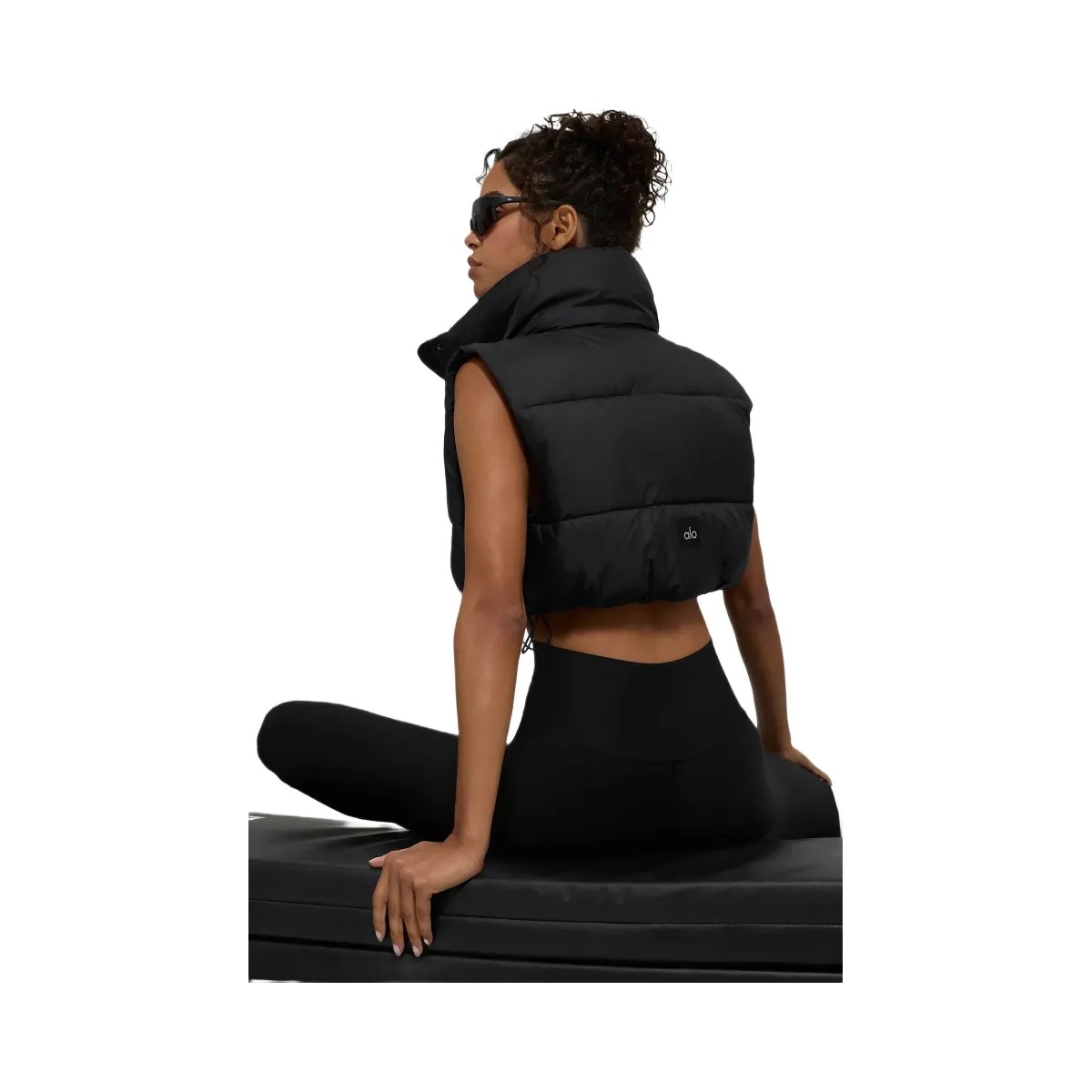 Alo Women's Cropped Gold Rush Puffer Vest - Black - HypeFly India View 2