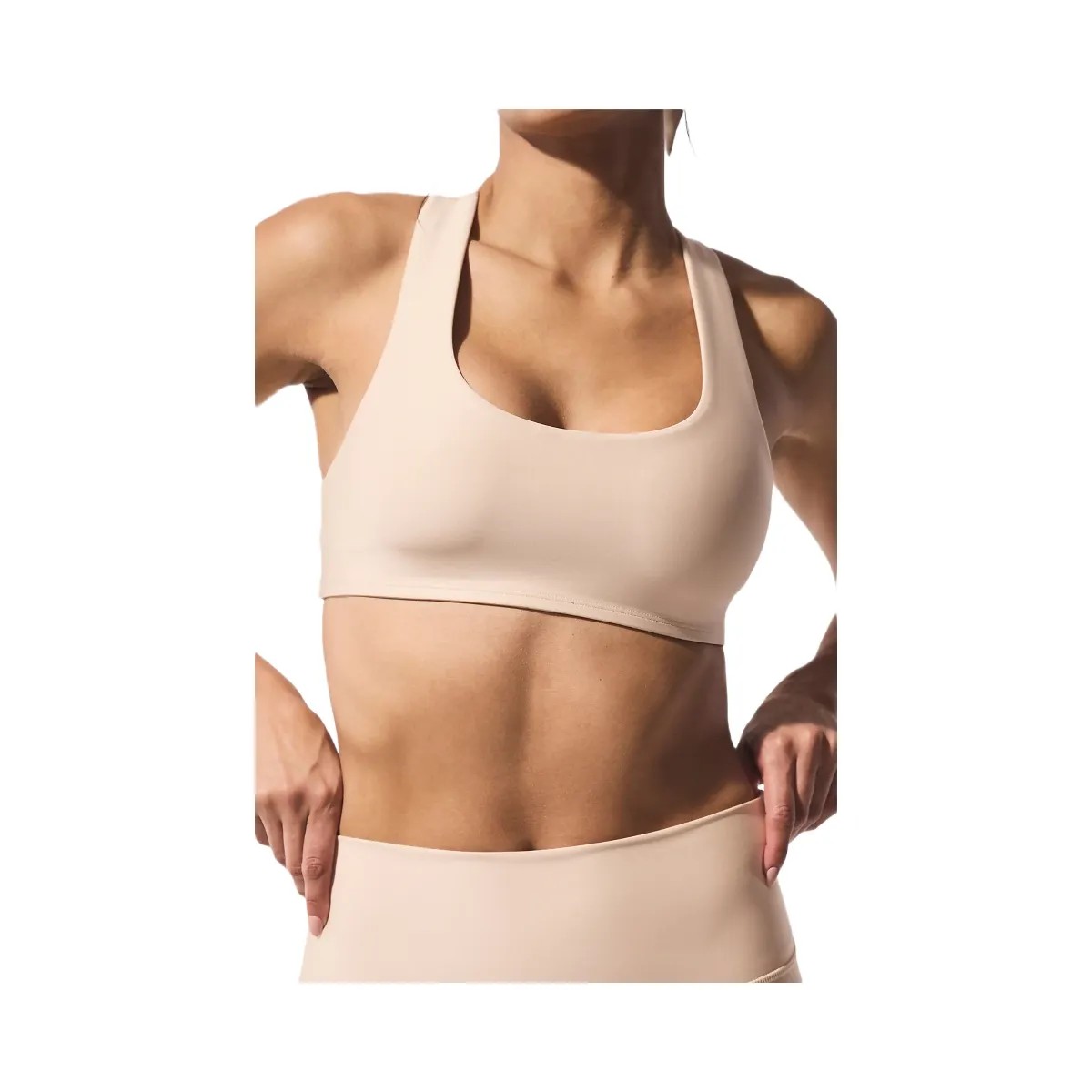 Alo Women's Airlift Advantage Racerback Bra - Macadamia - HypeFly India View 3