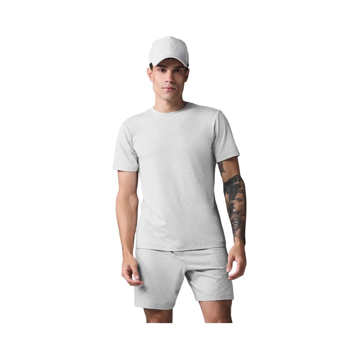 Alo Men's Conquer Reform Crewneck Short Sleeve - Athletic Heather Grey - HypeFly India View 1
