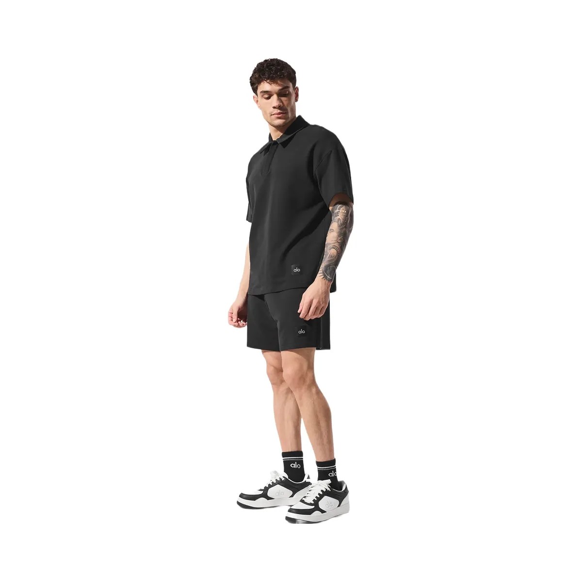 Alo Men's 7" Double Take Short - Black - HypeFly India View 3
