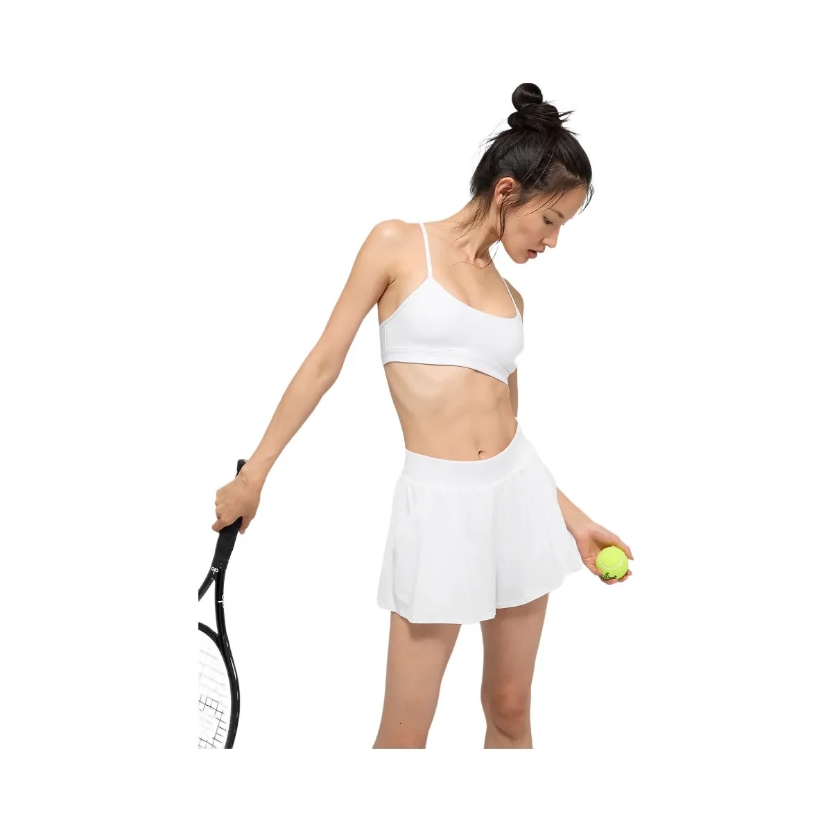 Alo Women's Airlift Intrigue Bra - White - HypeFly India View 3