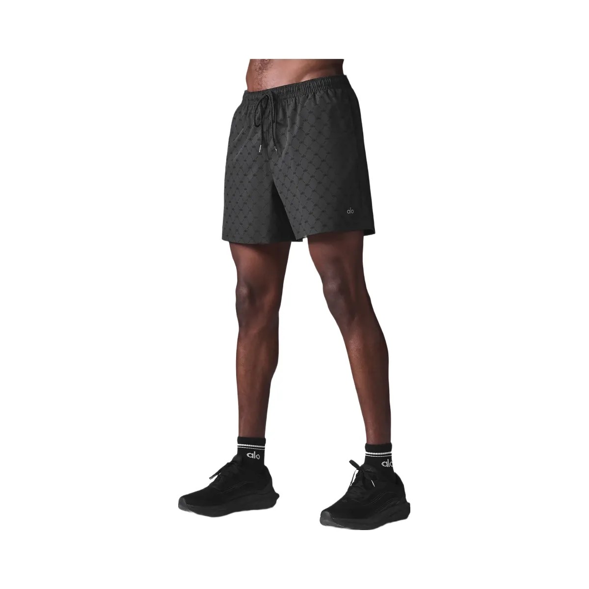Alo Men's 7'' Diamond Circuit Short - Anthracite/Black - HypeFly India View 3