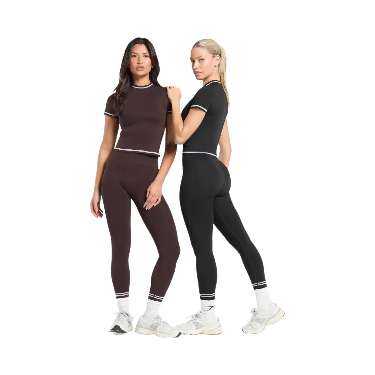 Gymshark Contrast Seamless Midi Tee - Black - HypeFly India View 4