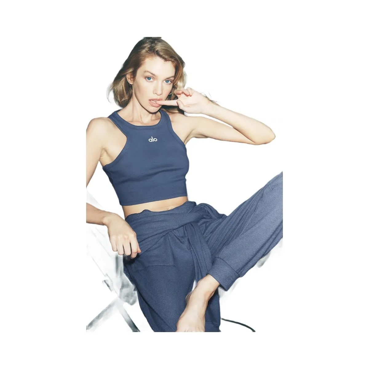 Alo Women's Soho Sweatpant - Bluestone - HypeFly India View 5