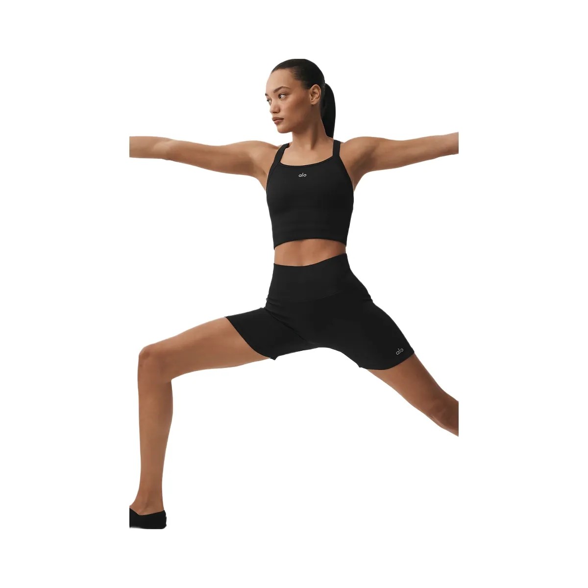 Alo Women's 5" Seamless Ribbed Favorite Short - Black - HypeFly India View 4