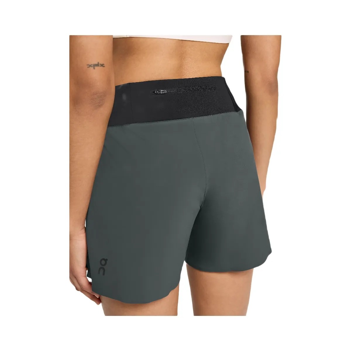 On 5" Running Shorts Lead | Black - HypeFly India View 4