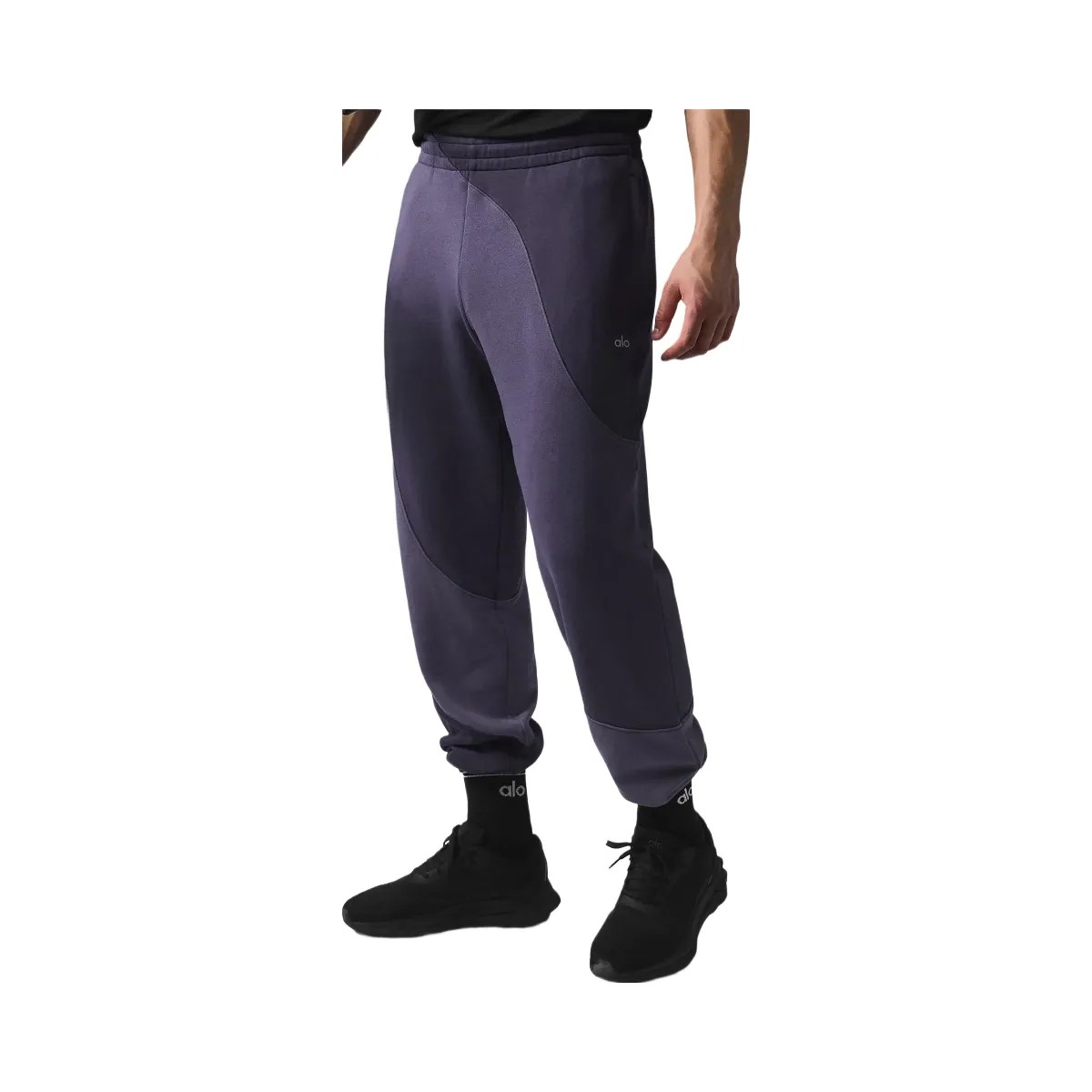 Alo Men's Make Waves Sweatpant - Italian Plum Tonal - HypeFly India View 2