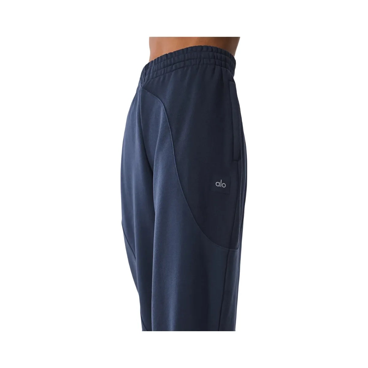 Alo Make Waves Sweatpant - Navy Tonal - HypeFly India View 4