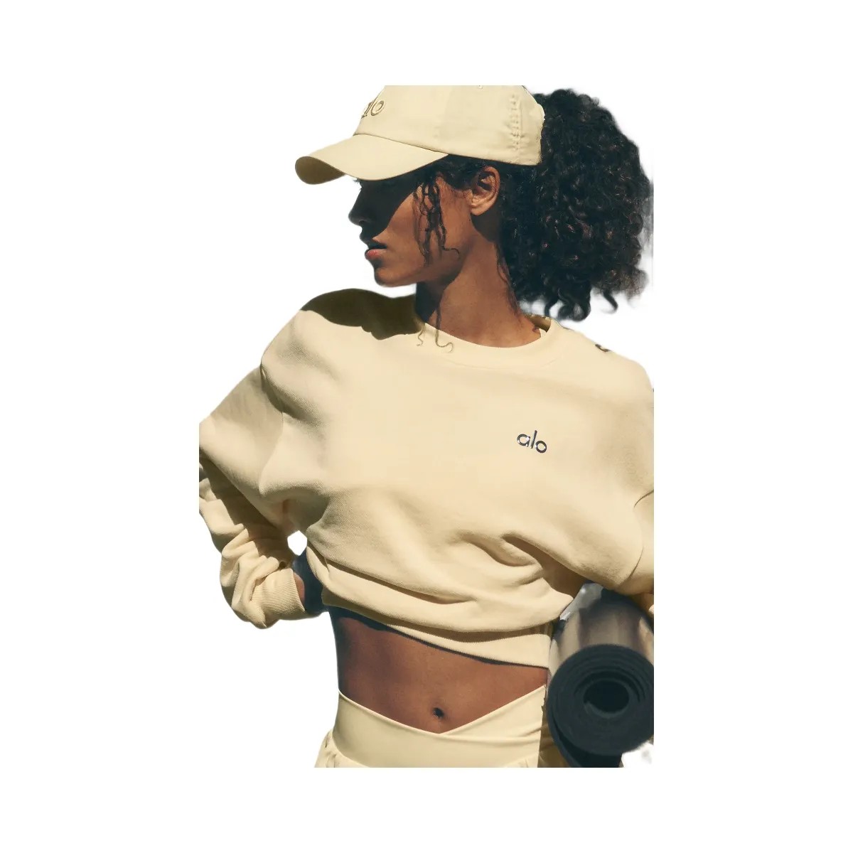 Alo Women's Cropped Accolade Crewneck - Candlelight Yellow - HypeFly India View 6