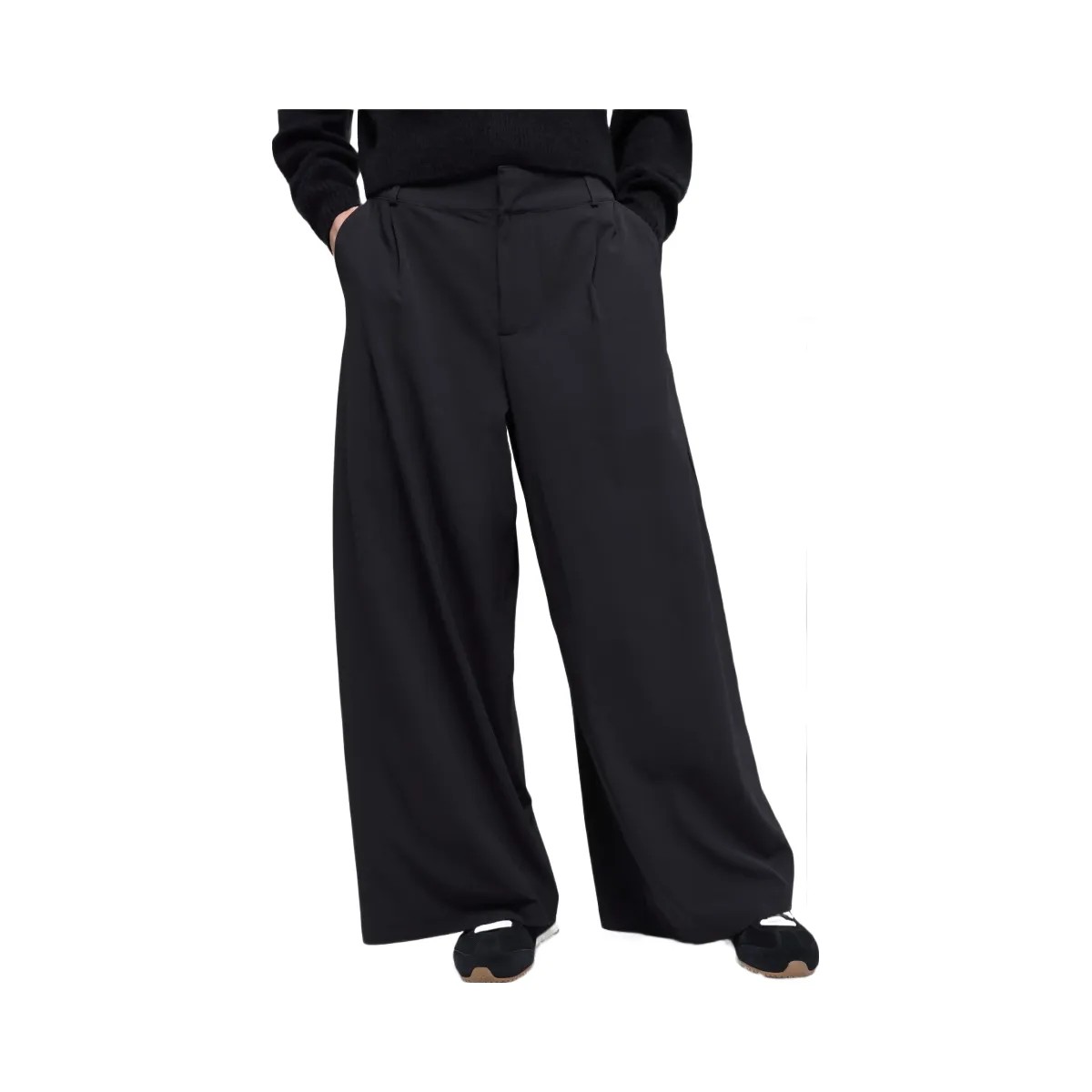 Alo Women's High-Waist Dreamscape Trouser (Short) - Black - HypeFly India View 1