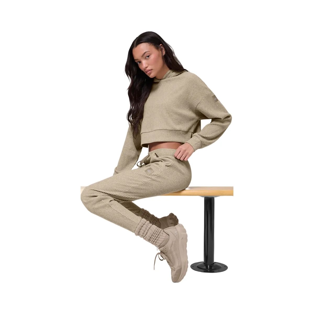 Alo Women's Muse Hoodie - Gravel Heather - HypeFly India View 3