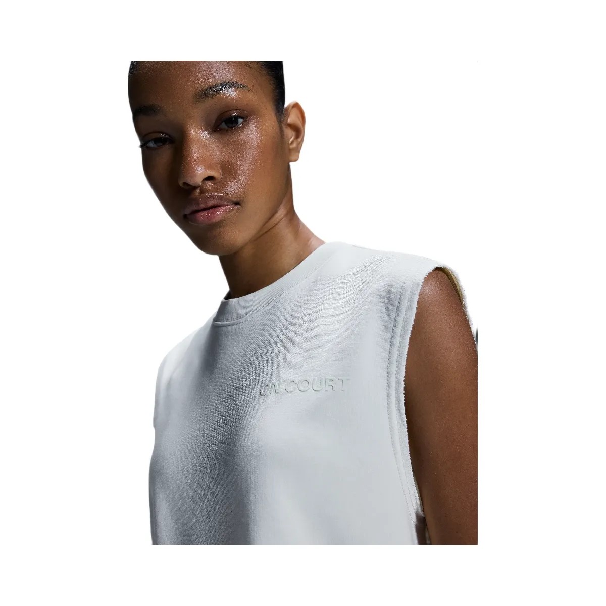 On Open Club Crew Crop White - HypeFly India View 4