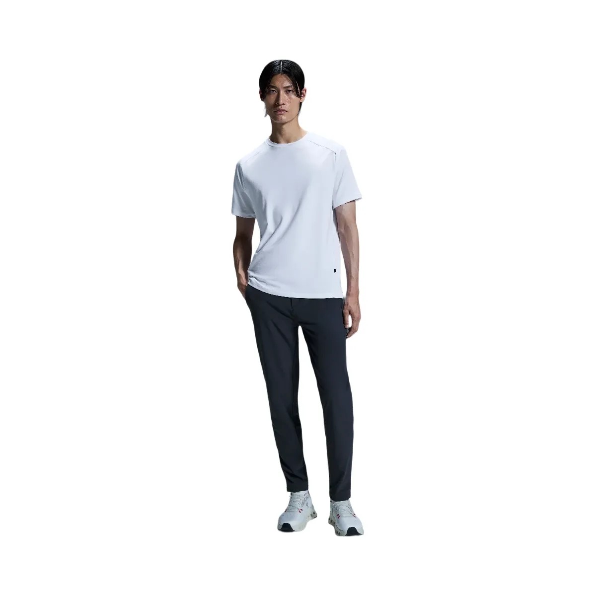On Active Pants Navy - HypeFly India View 3