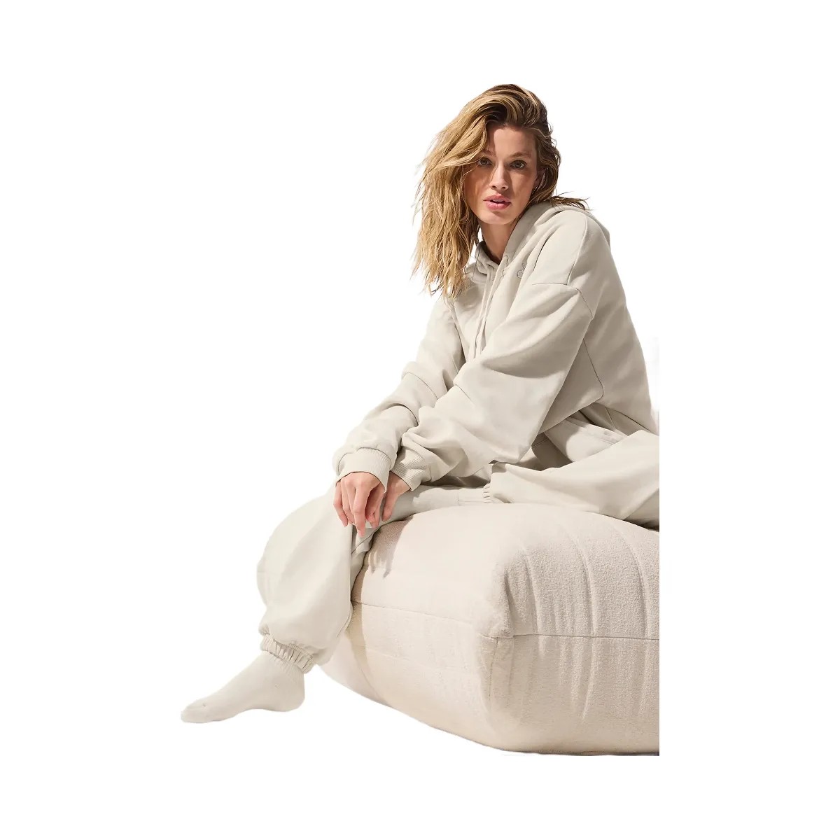 Alo Women's Accolade Hoodie - Bone - HypeFly India View 5
