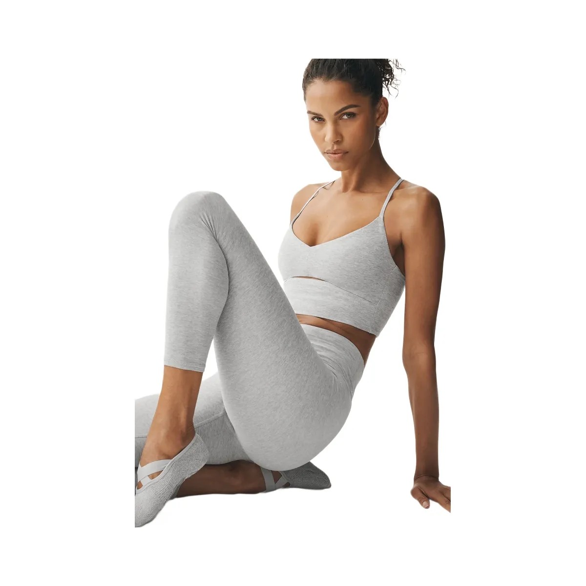 Alo Women's Alosoft High-Waist 7/8 Highlight Legging - Athletic Heather Grey - HypeFly India View 6