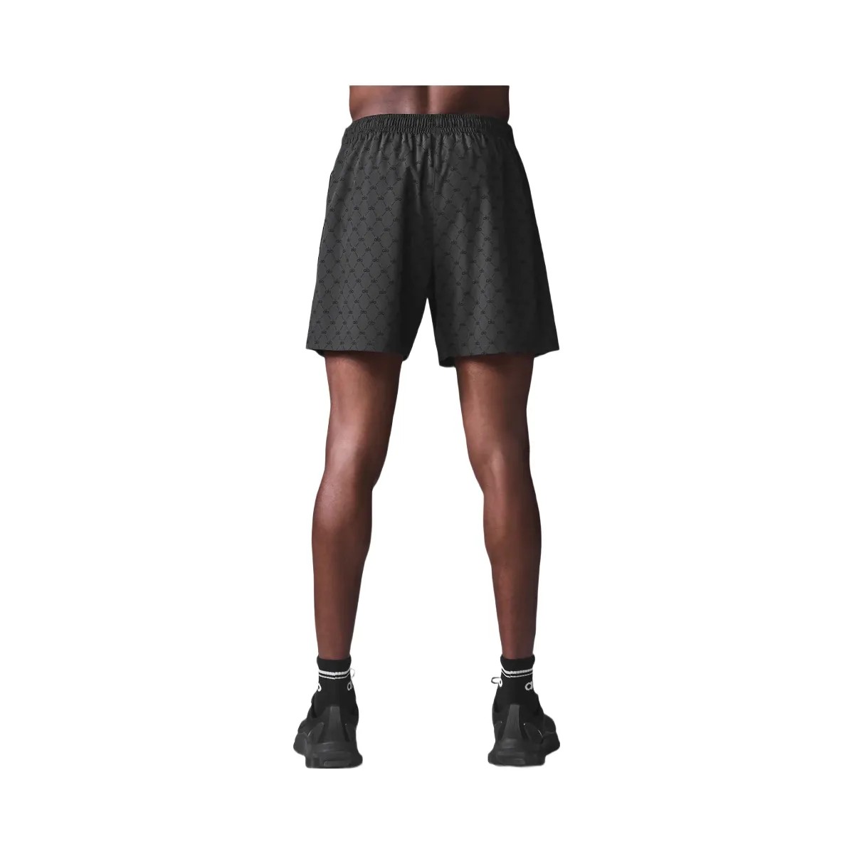 Alo Men's 7'' Diamond Circuit Short - Anthracite/Black - HypeFly India View 4