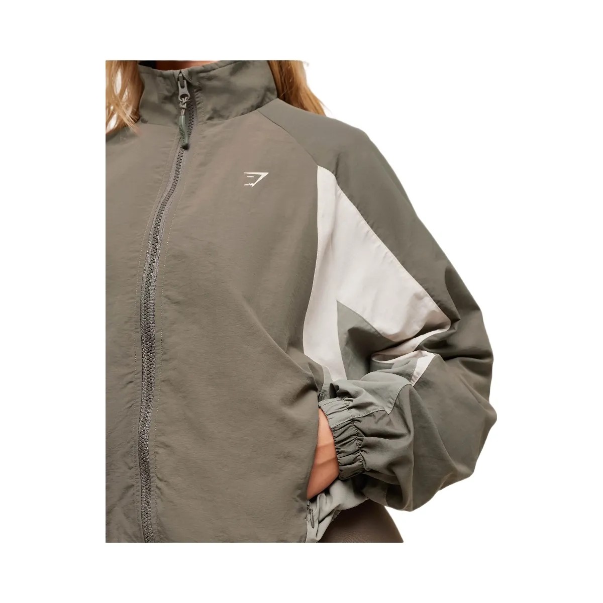 Gymshark Contrast Woven Jacket - Camo Brown/Linen Brown/Oat White - HypeFly India View 6