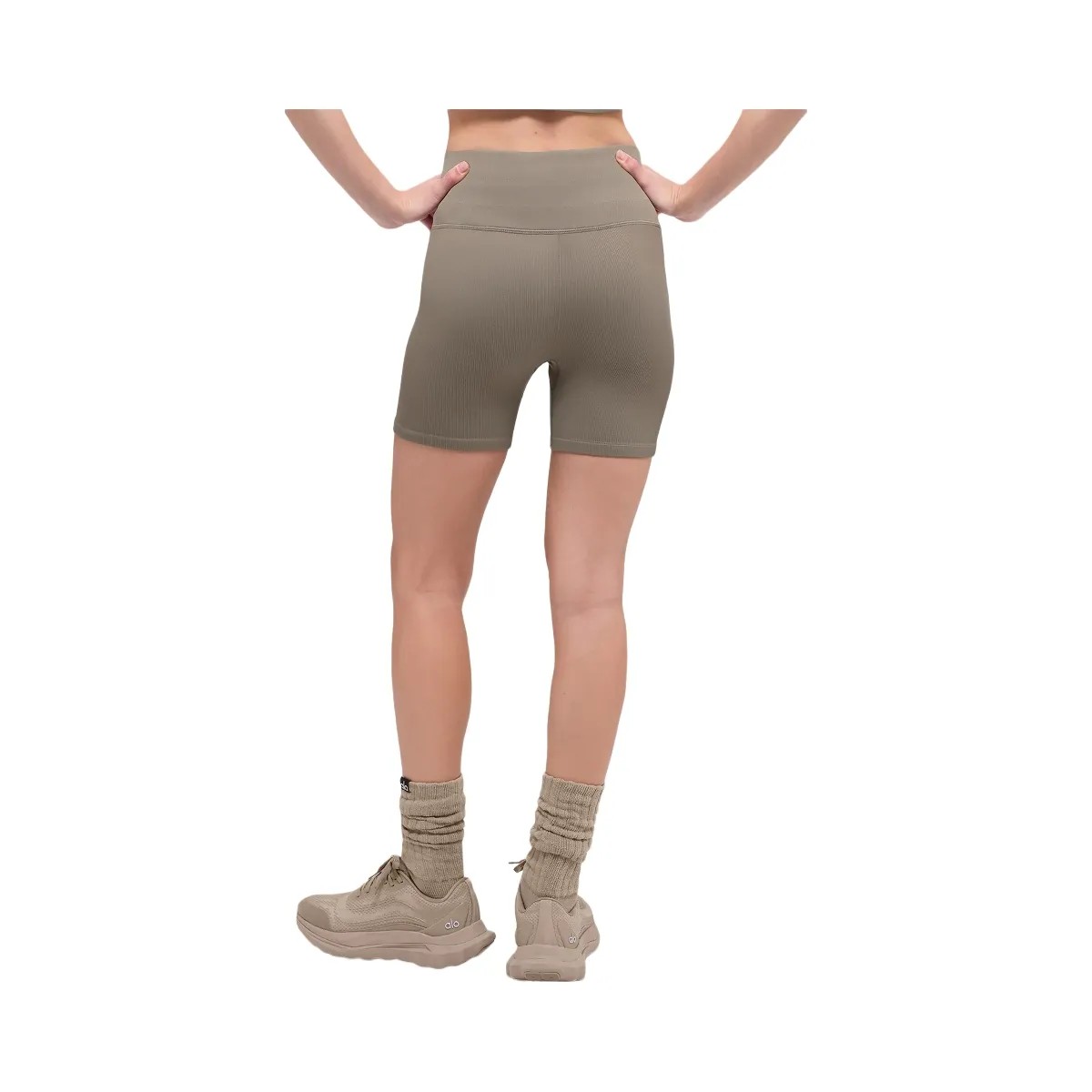 Alo Women's 5" Seamless Ribbed Favorite Short - Light Cocoa - HypeFly India View 2