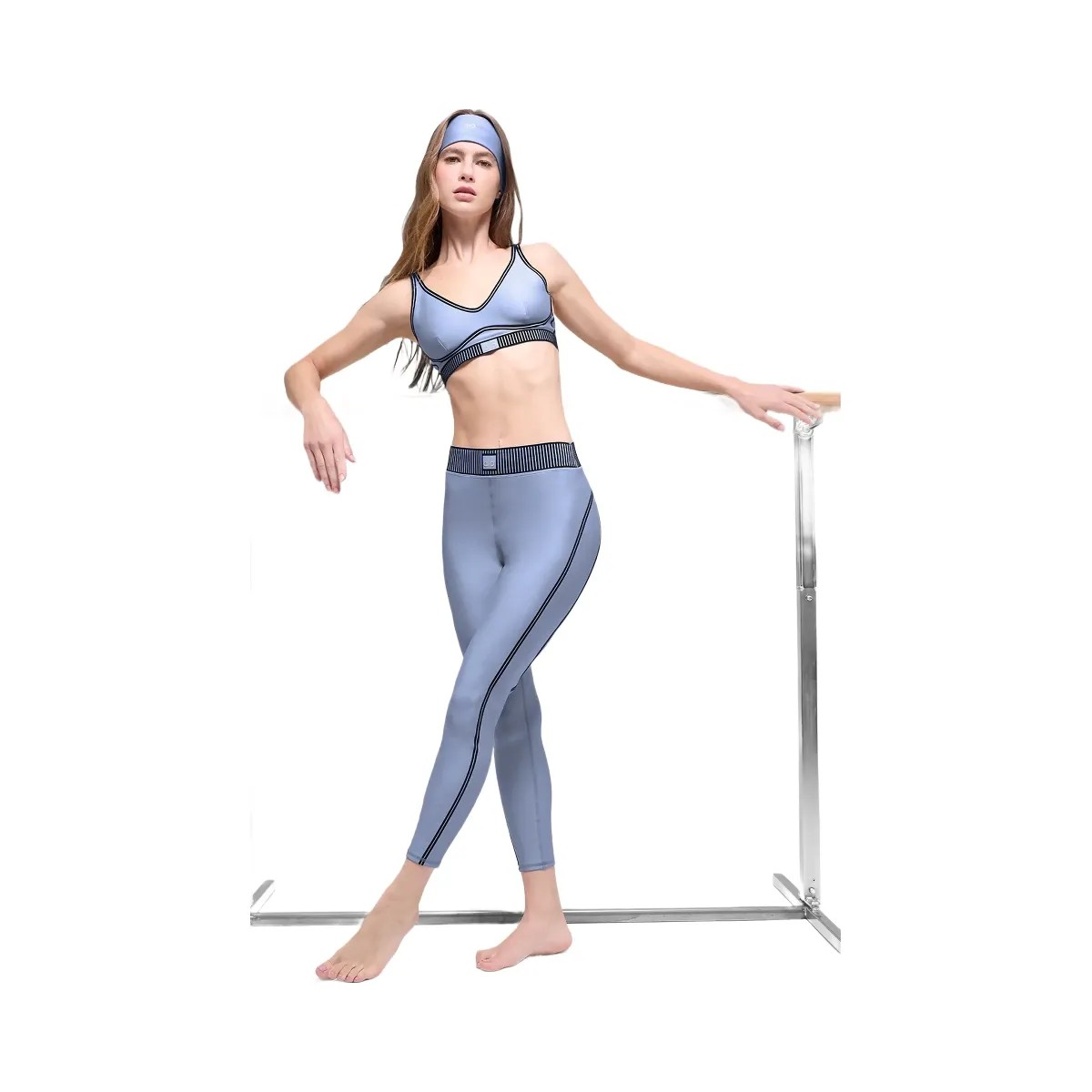 Alo Women's Airlift High-Waist 7/8 Line Up Legging - Winter Frost - HypeFly India View 5