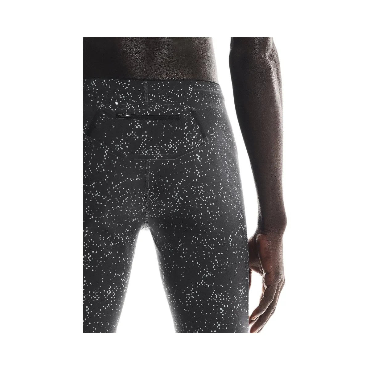 On Race Tights Half Iron | Glacier - HypeFly India View 3