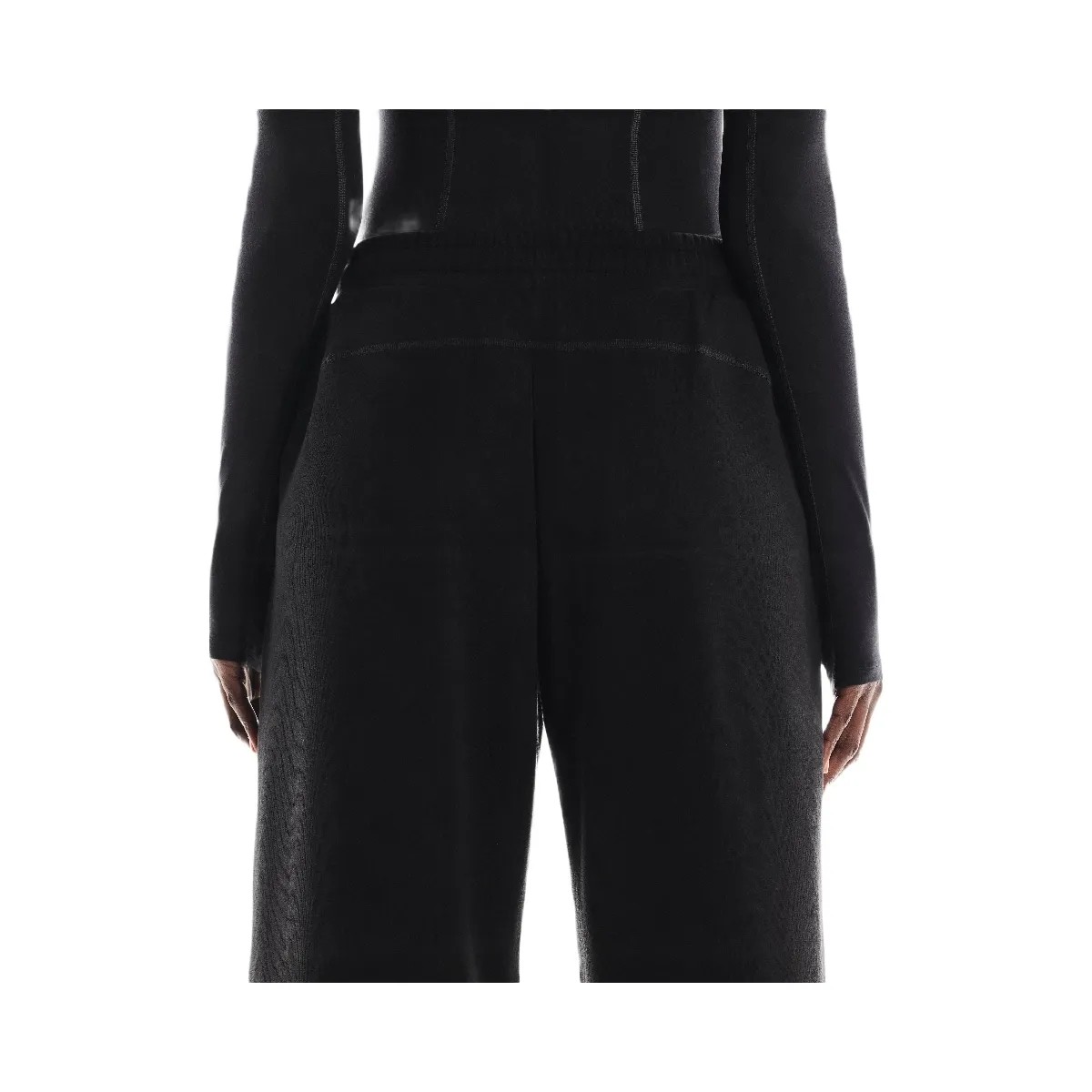 On Club Loose Pants Fka Black - HypeFly India View 3