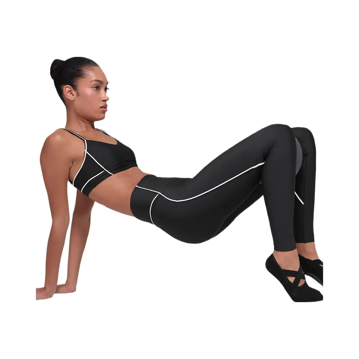 Alo Women's Airlift Haven Bra - Black/White - HypeFly India View 3