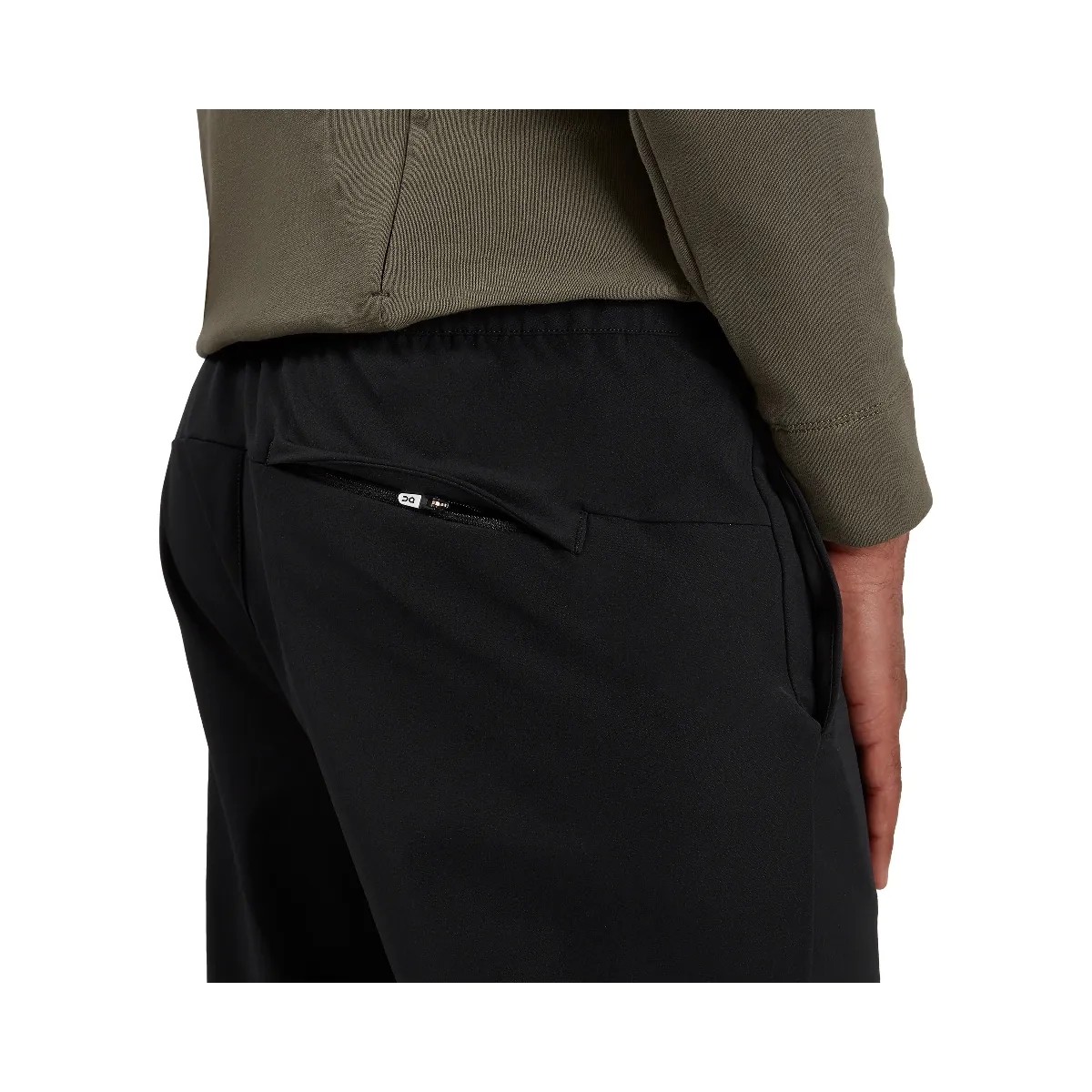 On Active Pants Black - HypeFly India View 4