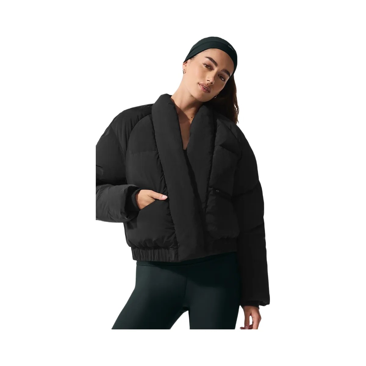 Alo Women's Stargazing Puffer - Black - HypeFly India View 5