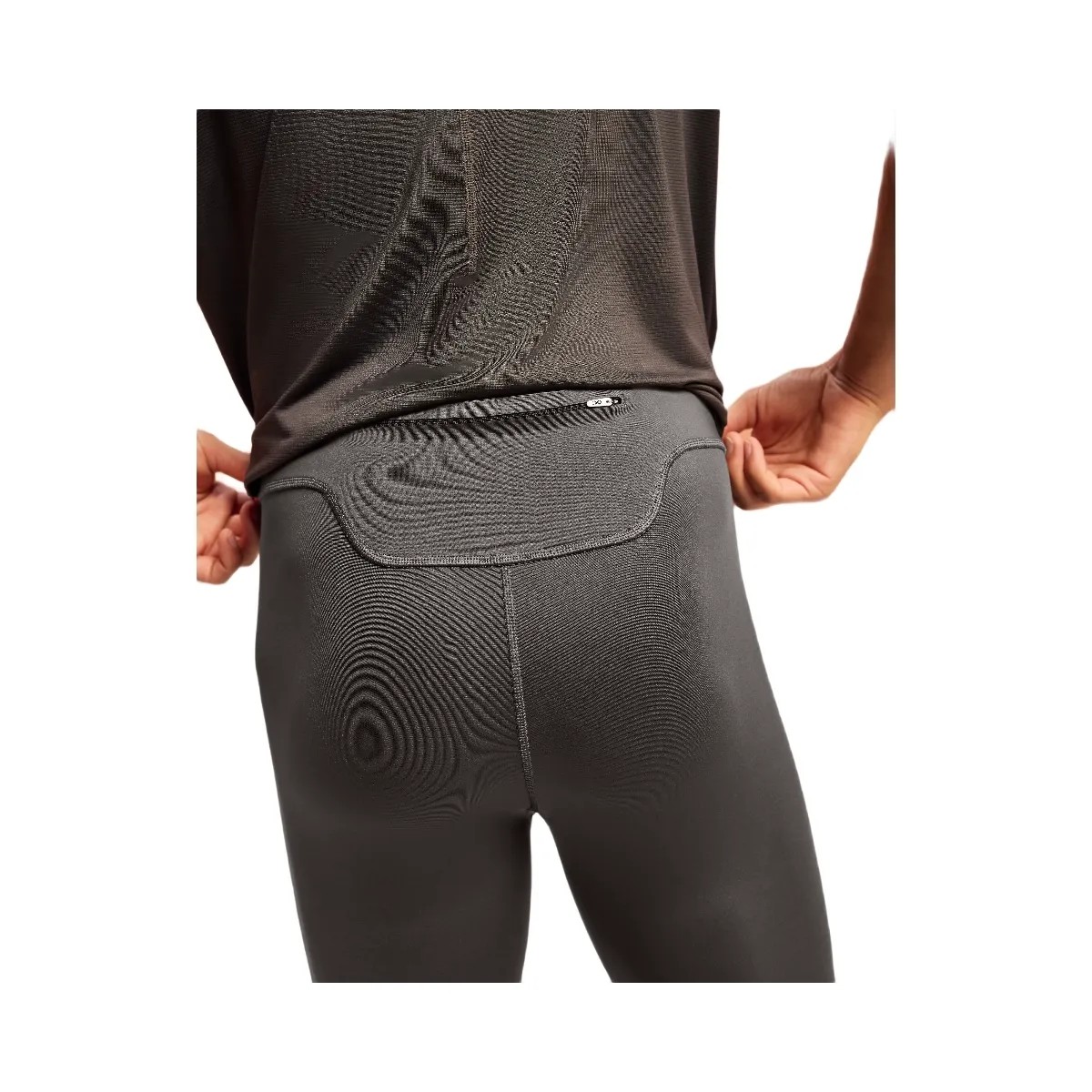 On Core Tights Shadow - HypeFly India View 4