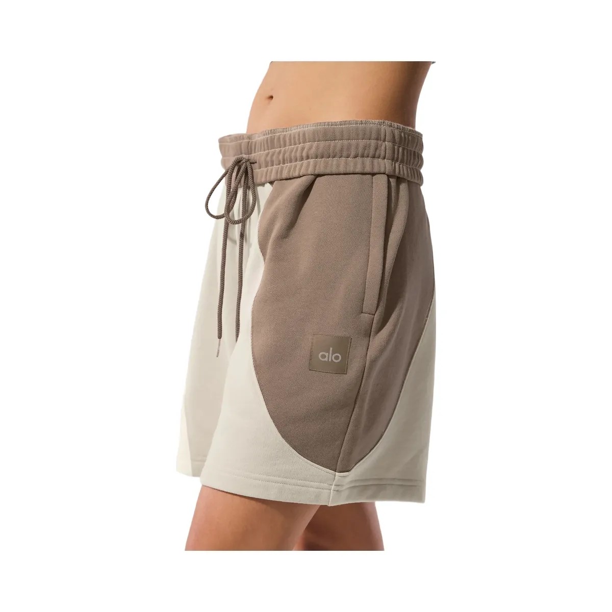 Alo Women's 7" Make Waves Short - Ivory/Bone/Gravel - HypeFly India View 3