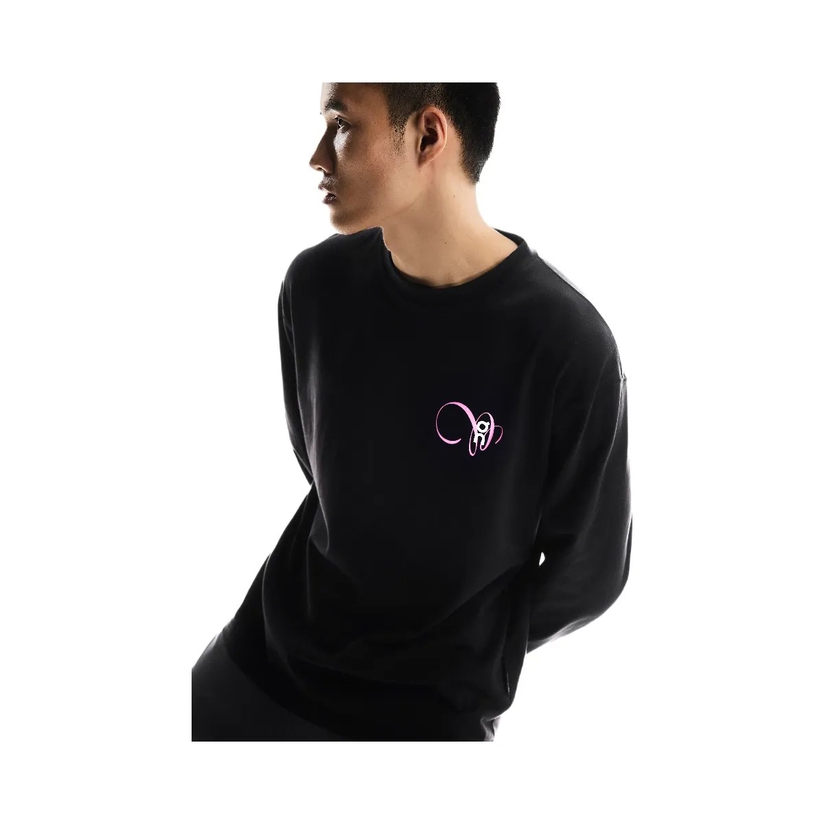 On Club Long-T Graphic Black - HypeFly India View 4
