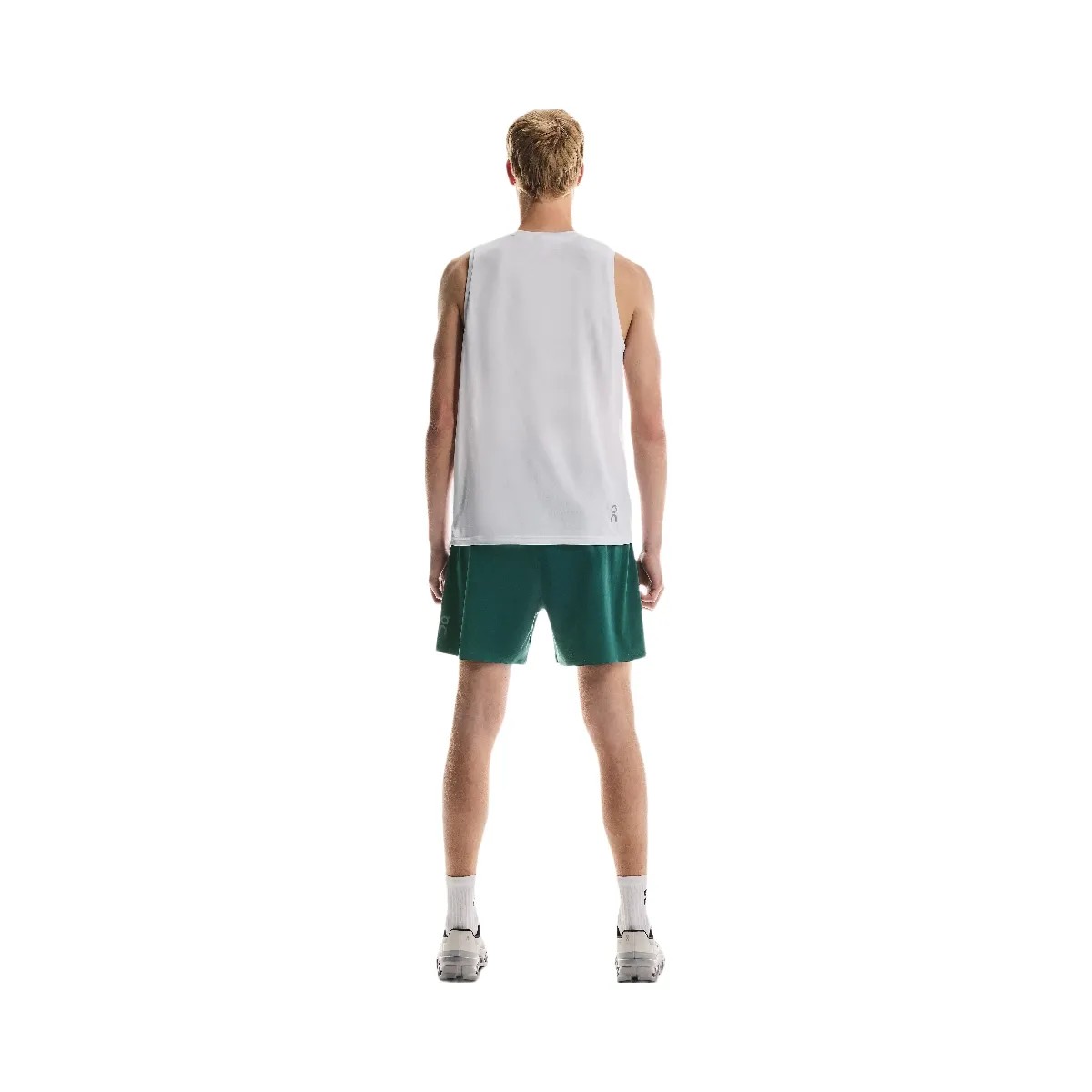 On 5" Performance Shorts Spirulina - HypeFly India View 3
