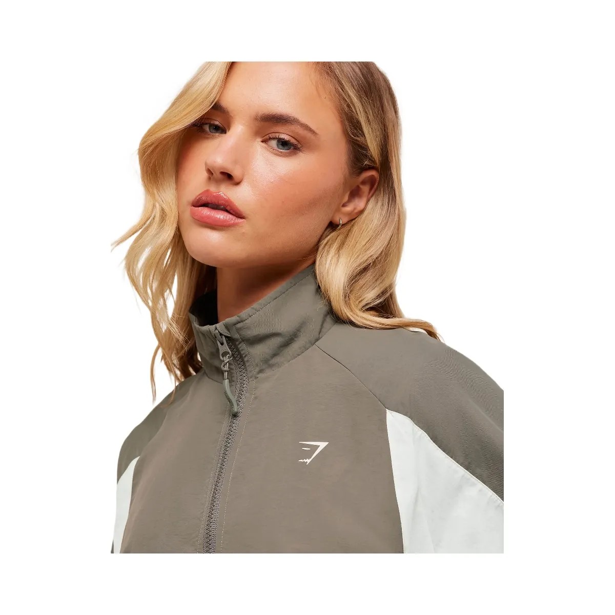 Gymshark Contrast Woven Jacket - Camo Brown/Linen Brown/Oat White - HypeFly India View 5