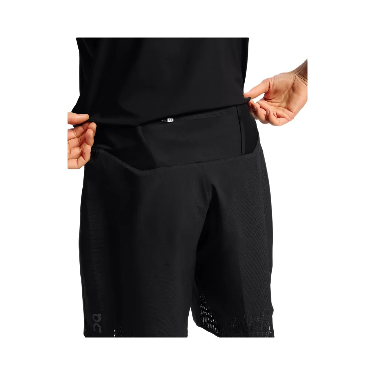On Lightweight Shorts Lead | Black - HypeFly India View 4