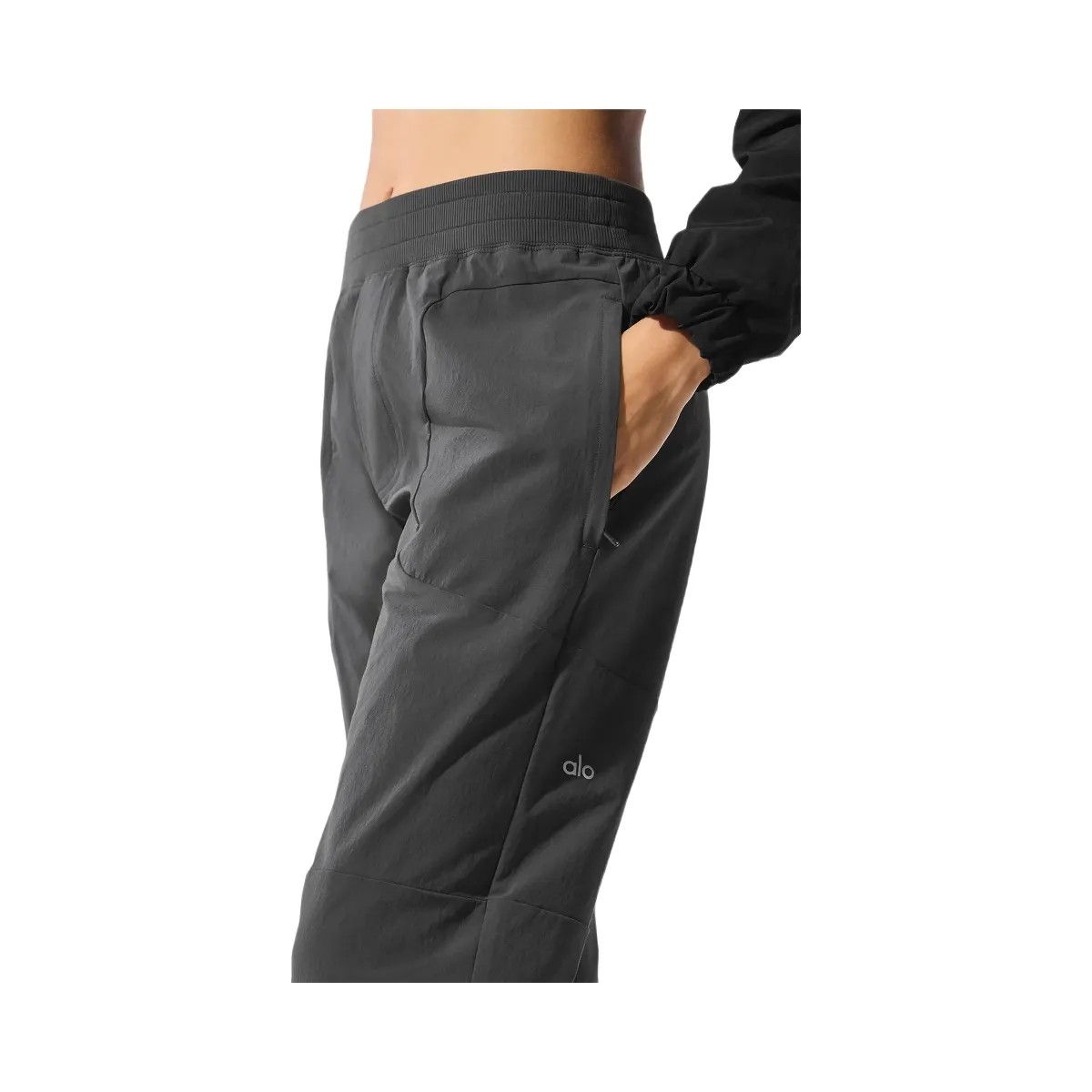 Alo Women's Co-Op Pant - Anthracite - HypeFly India View 3