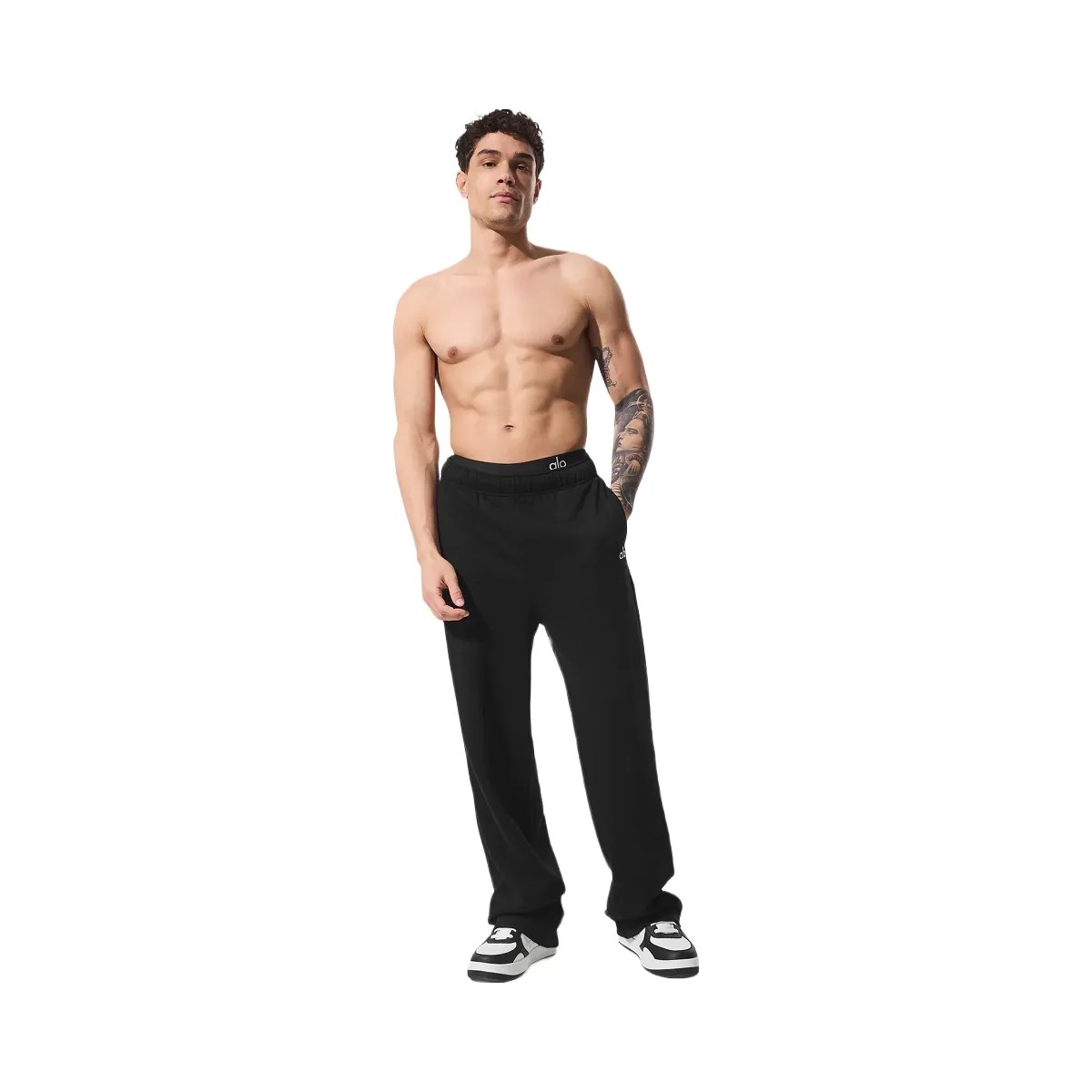 Alo Men's Accolade Straight Leg Sweatpant - Black - HypeFly India View 1