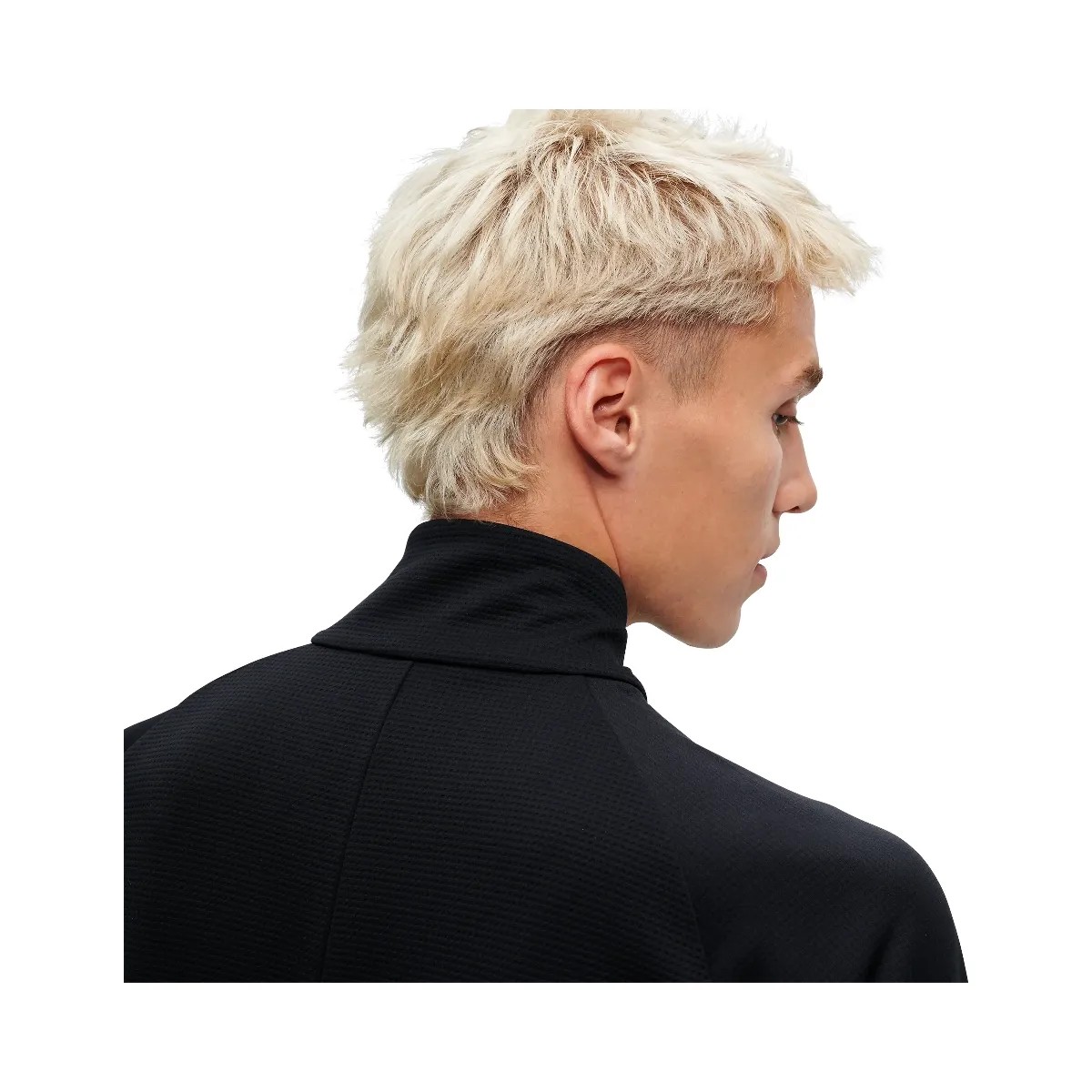 On Climate Shirt Black - HypeFly India View 5