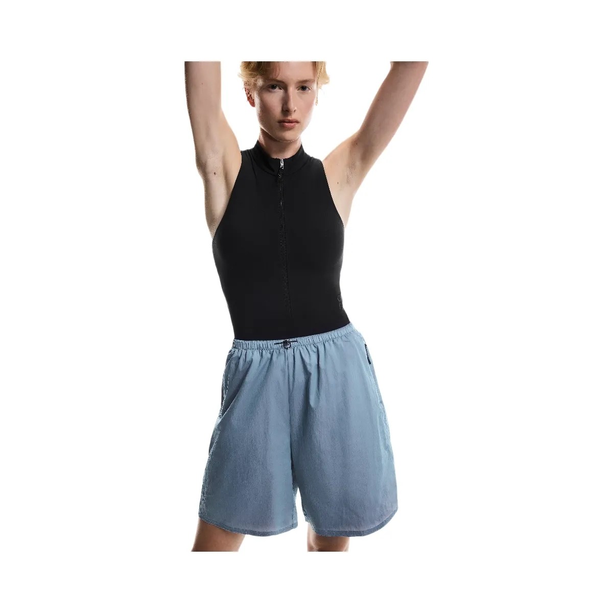 On Track Shorts Arctic | Pink - HypeFly India View 2