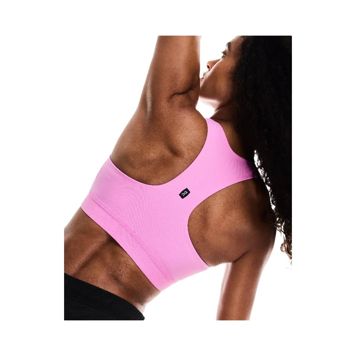 On Core Bra Raspberry - HypeFly India View 4