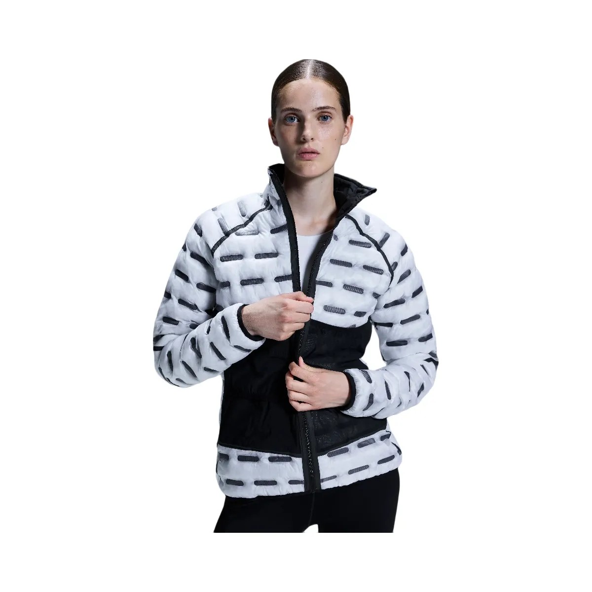 On Switch Jacket Black | White - HypeFly India View 6
