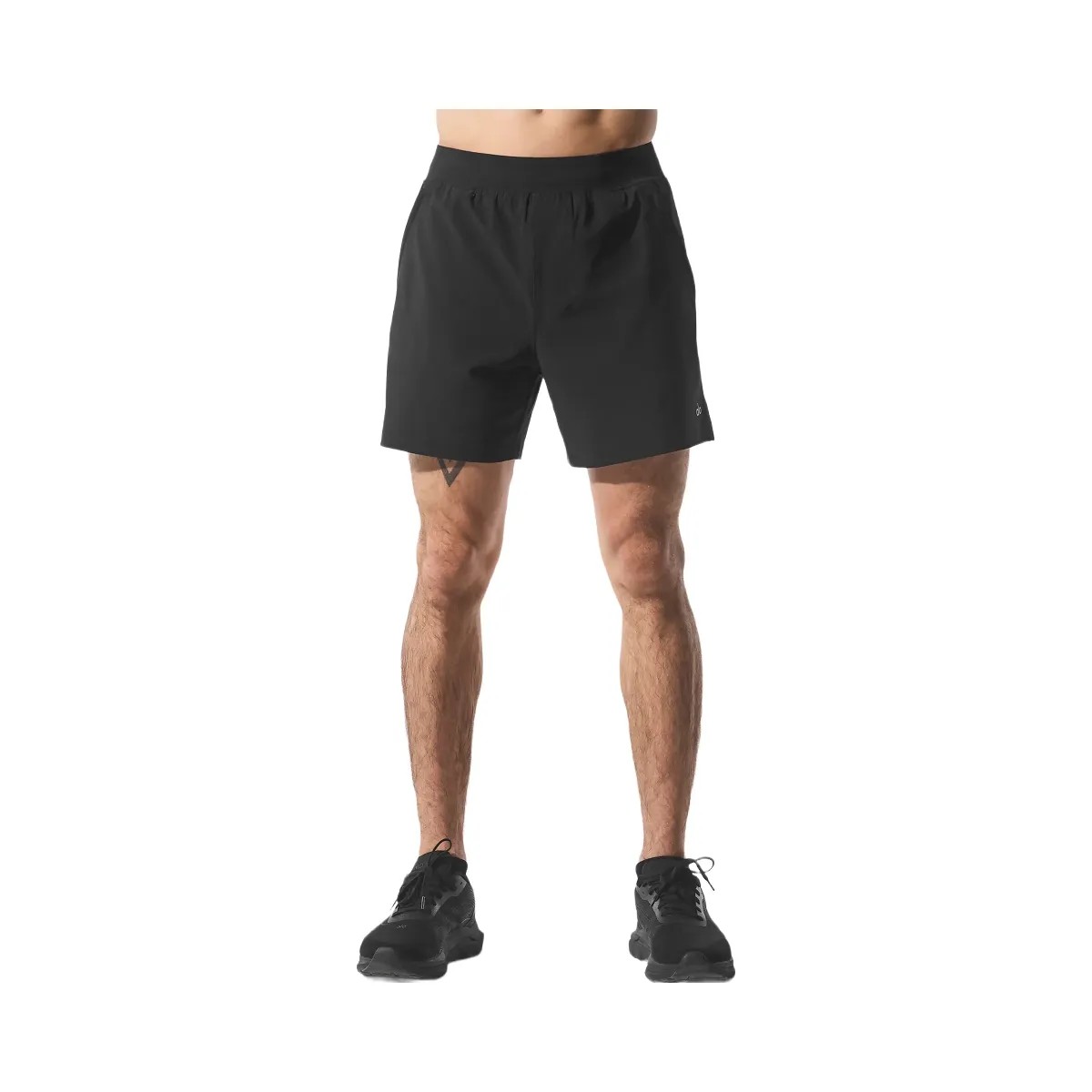 Alo Men's 5" Repetition Short - Black - HypeFly India View 3