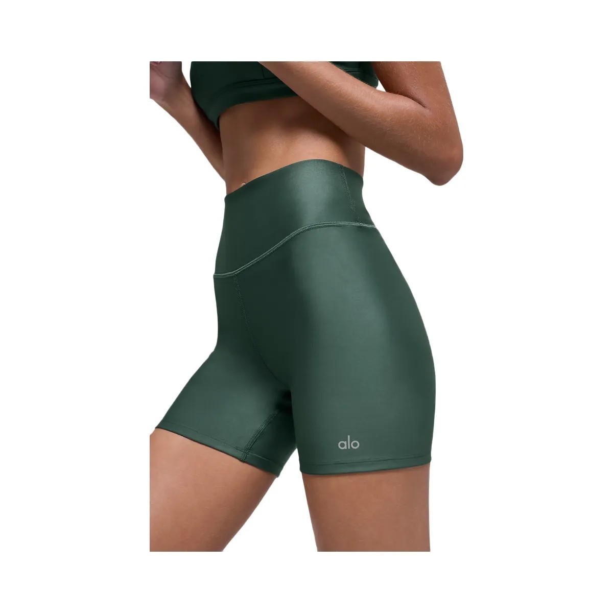 Alo Women's 5" Airlift Energy Short - Clover Green - HypeFly India View 2