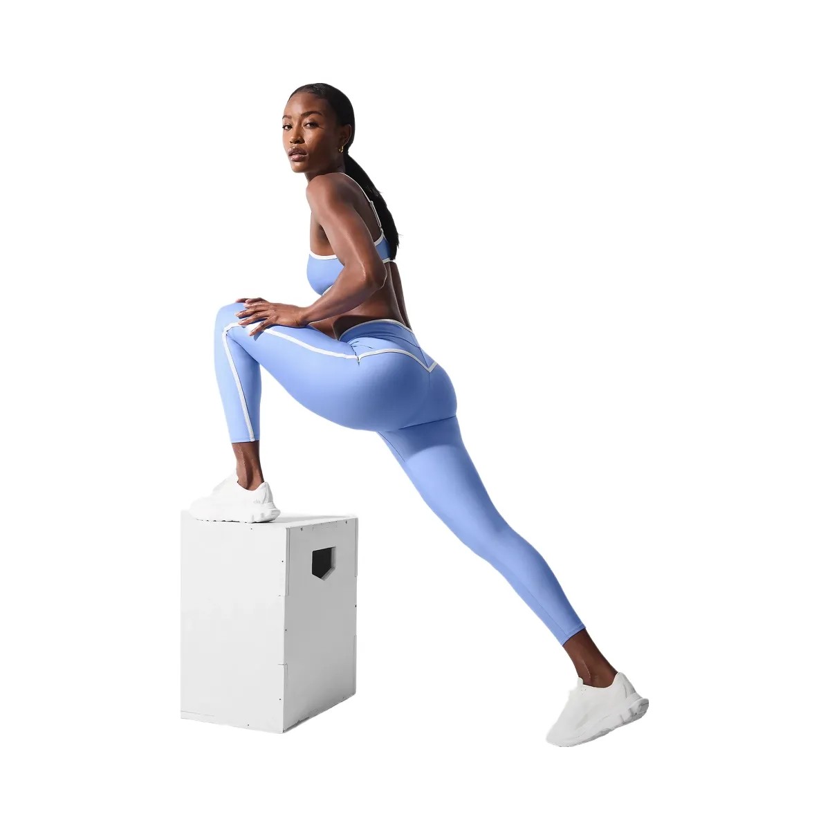 Alo Women's Airlift High Waist Charger 7/8 Legging - Crystal Clear Blue/White - HypeFly India View 5