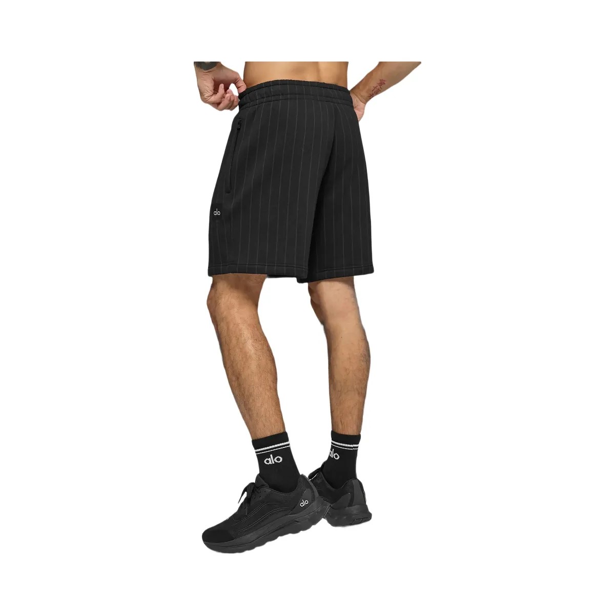 Alo Men's 7" Pinstripe Short - Black Pinstripe - HypeFly India View 4