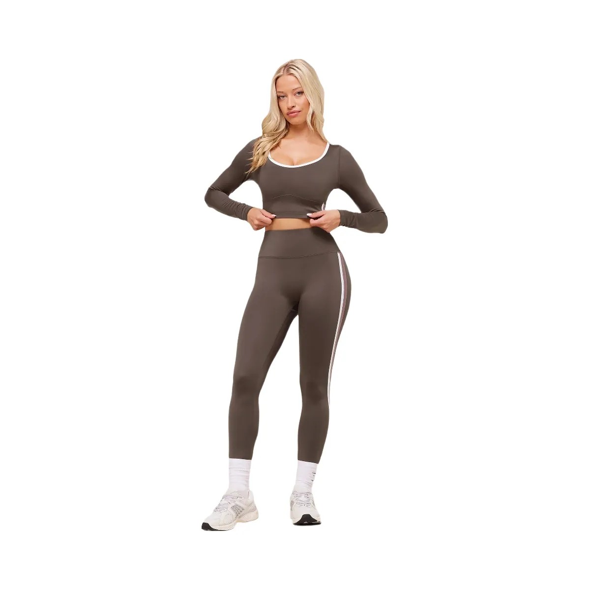Gymshark Piping Long Sleeve Crop Top - Walnut Brown/Chestnut Pink/Soft White - HypeFly India View 4