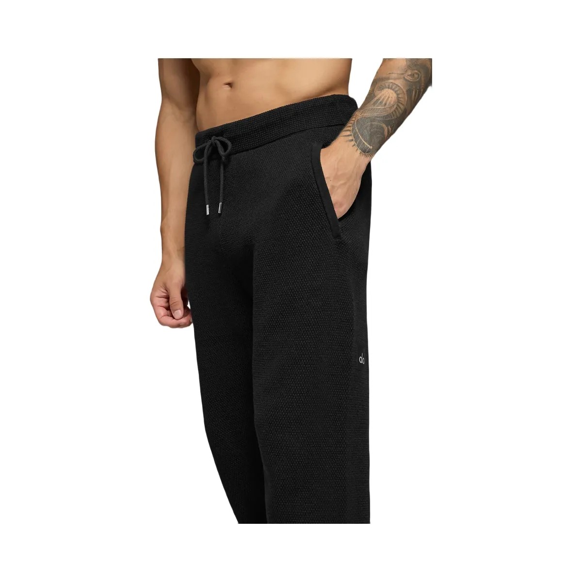 Alo Men's Sports Club Jogger - Black - HypeFly India View 4