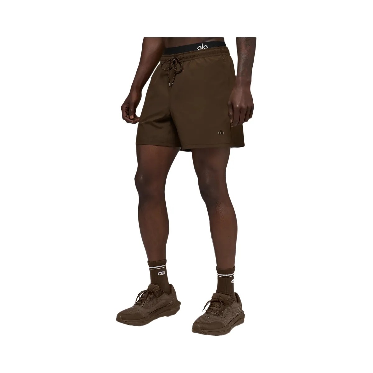 Alo Men's 7" Circuit Short - Espresso - HypeFly India View 3
