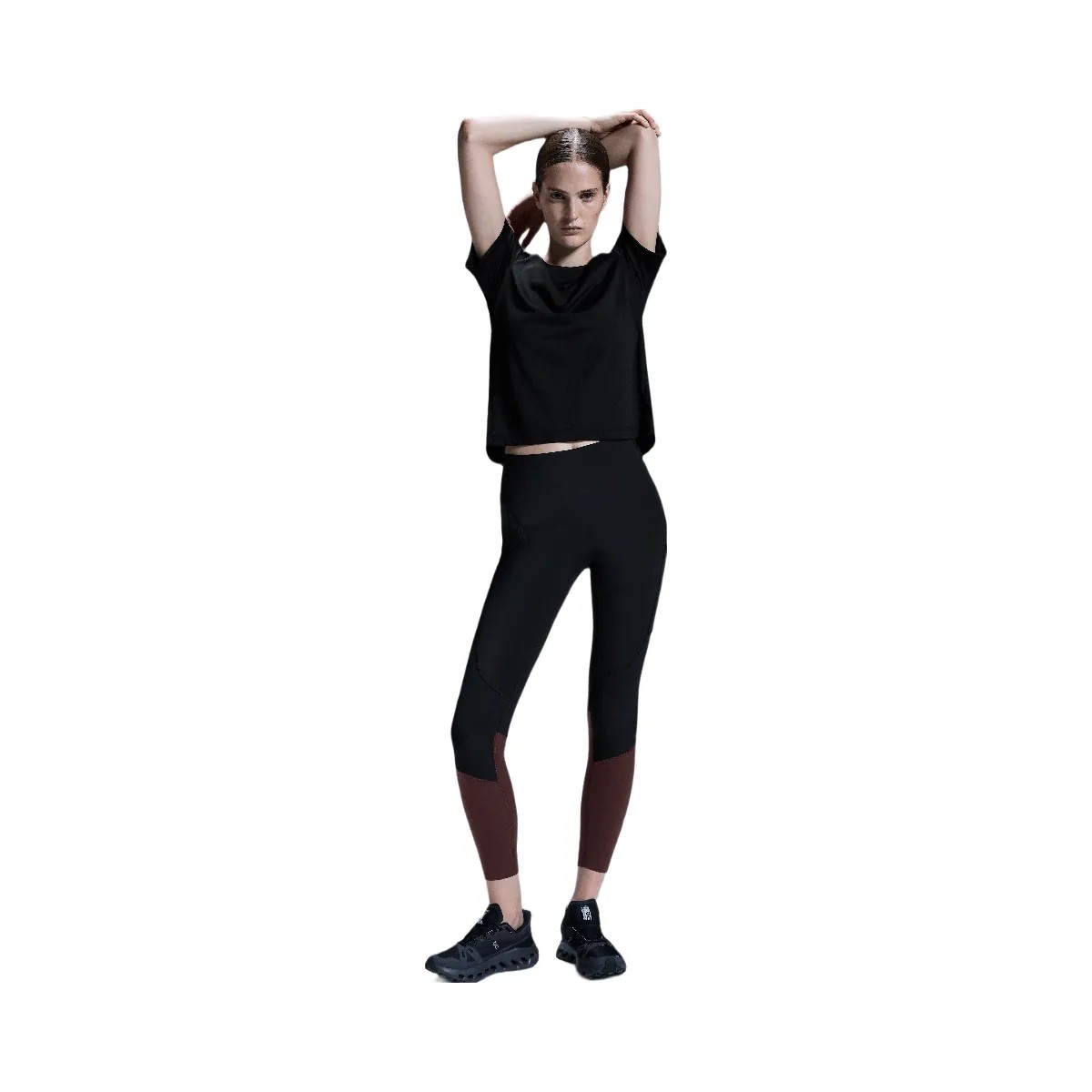 On Trek Tight Black | Mulberry - HypeFly India View 5