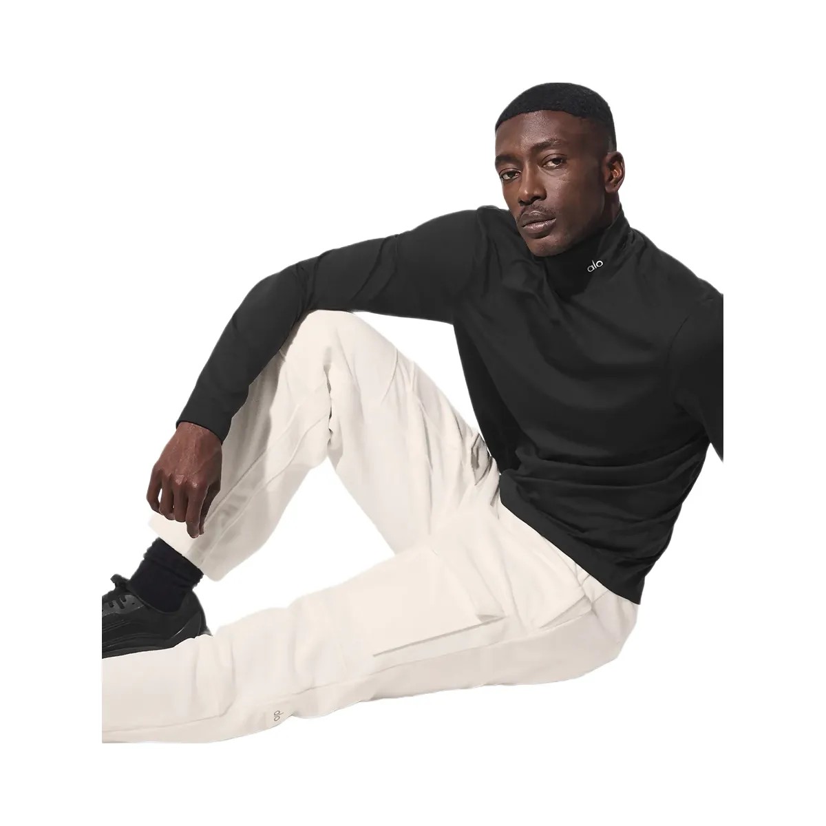 Alo Men's Polar Fleece Ridge Cargo Pants - Ivory - HypeFly India View 5